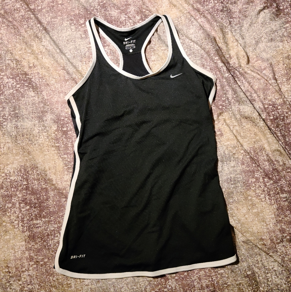 Women's Nike DriFit Tennis Top - szSmall